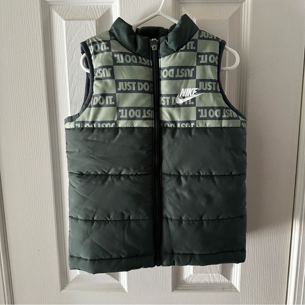 Nike Toddler Vest Green Size 4T